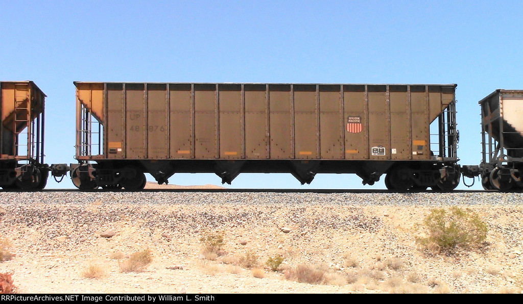 EB Unit Empty Hooper Frt at Erie NV W-Pshr -29